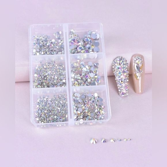 Other - 6 Piece Rhinestones Different Sizes